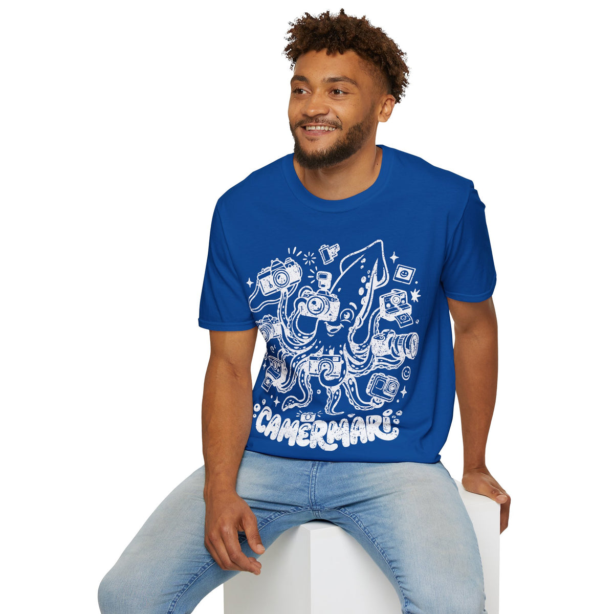 ‘Camerami’ DISTRESSED VERSION Fun Squid Calamari/Cameras T-Shirt — Photography Lover Tee