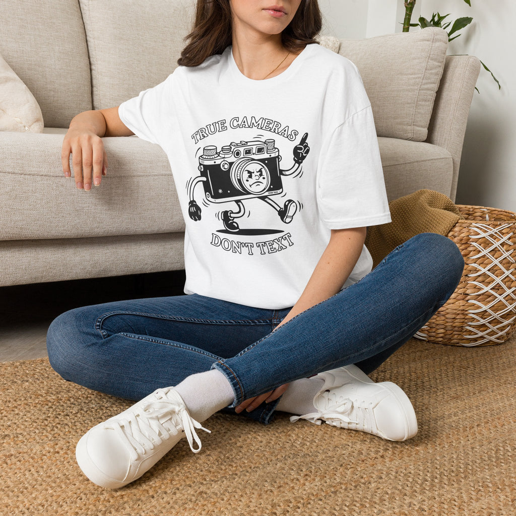 ‘True Cameras Don’t Text’ put your phone away with this funny T-Shirt — Photography Lover Tee