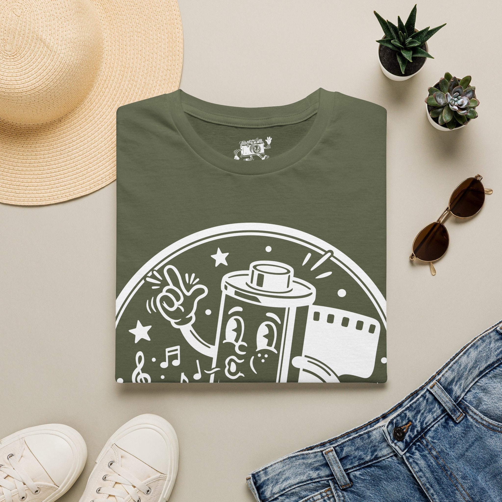 ‘On a Roll’ Funny Camera 35mm FilmT-Shirt — Photography Lover Tee