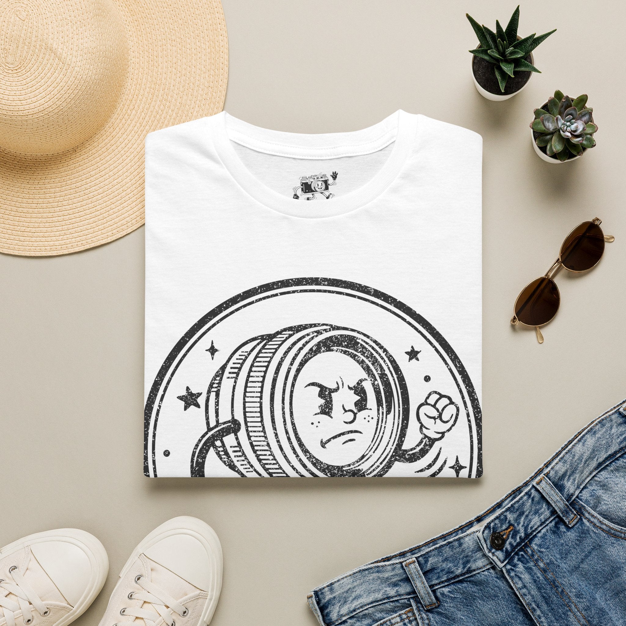 ‘Focused’ DISTRESSED VERSION show your determination with this funny lens T-Shirt — Photography Lover Tee