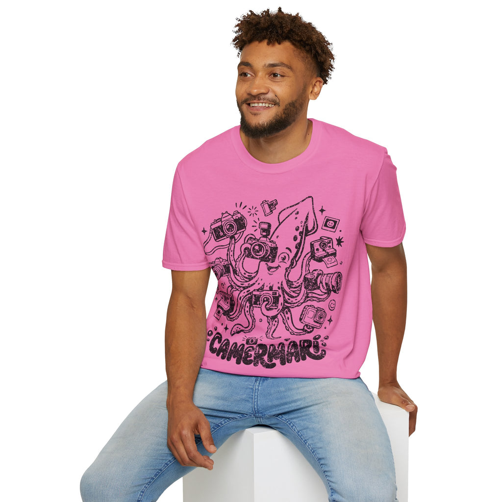 ‘Camerami’ DISTRESSED VERSION Fun Squid Calamari/Cameras T-Shirt — Photography Lover Tee
