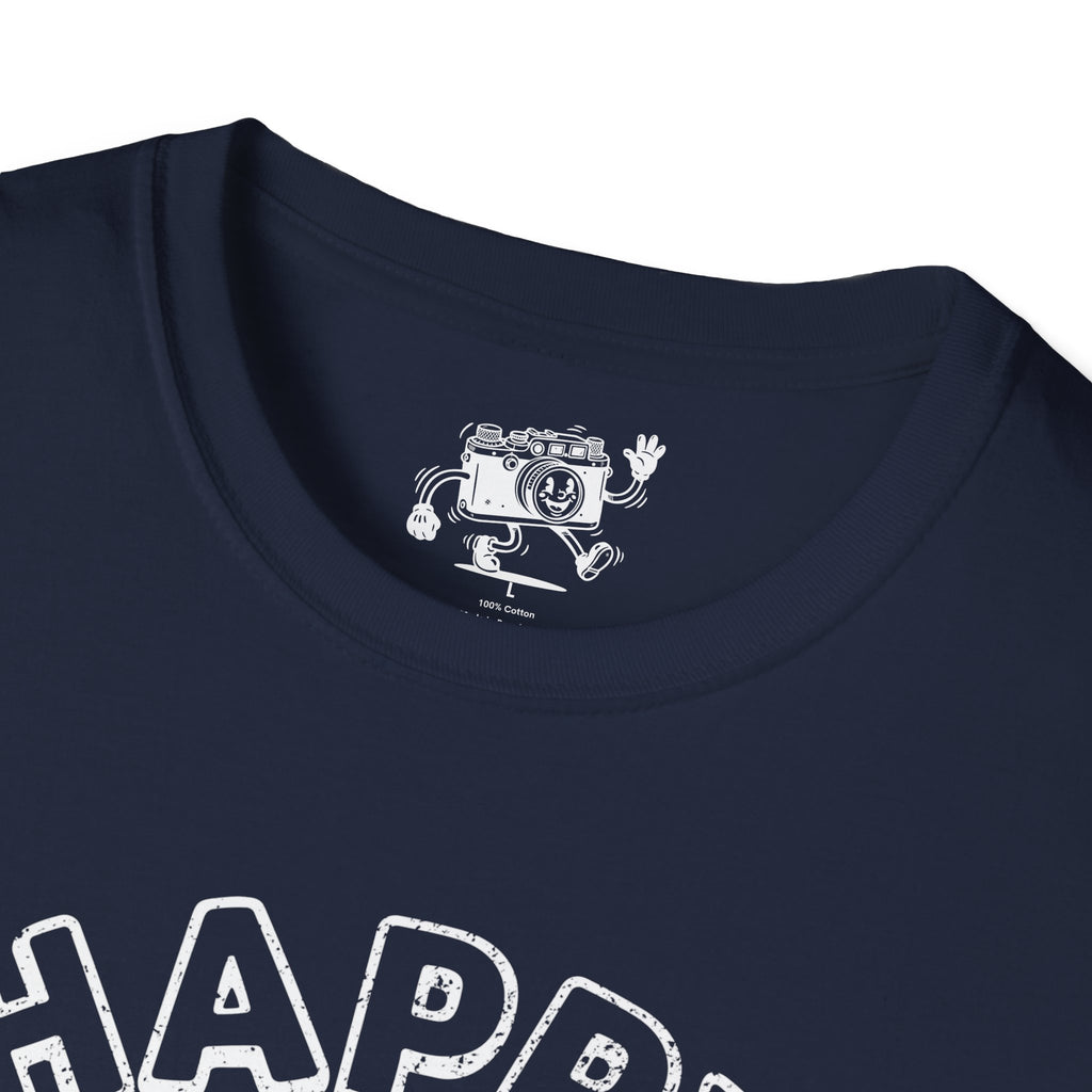 Happy Snapper DISTRESSED VERSION fun 1930’s art style camera graphic T-Shirt — Photography Lover Tee