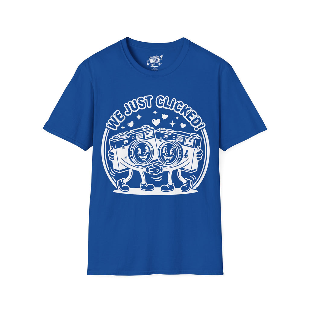 ‘We Just Clicked!’ camera besties forever fun 1930’s art style camera graphic T-Shirt — Photography Lover Tee