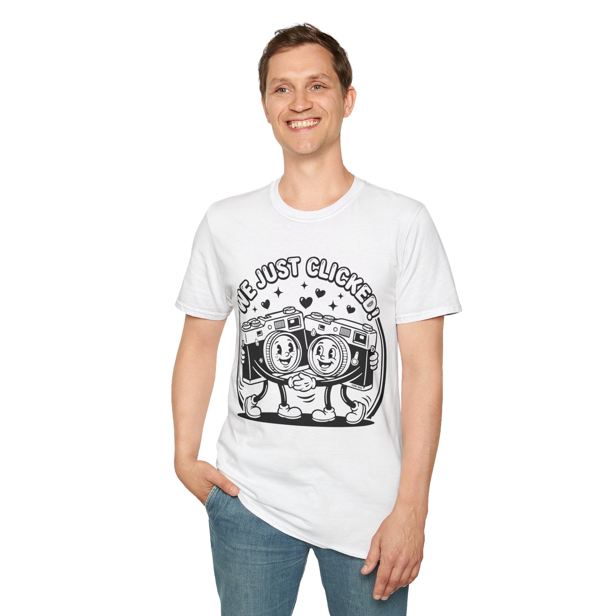 ‘We Just Clicked!’ camera besties forever fun 1930’s art style camera graphic T-Shirt — Photography Lover Tee