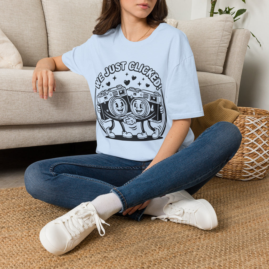 ‘We Just Clicked!’ camera besties forever fun 1930’s art style camera graphic T-Shirt — Photography Lover Tee