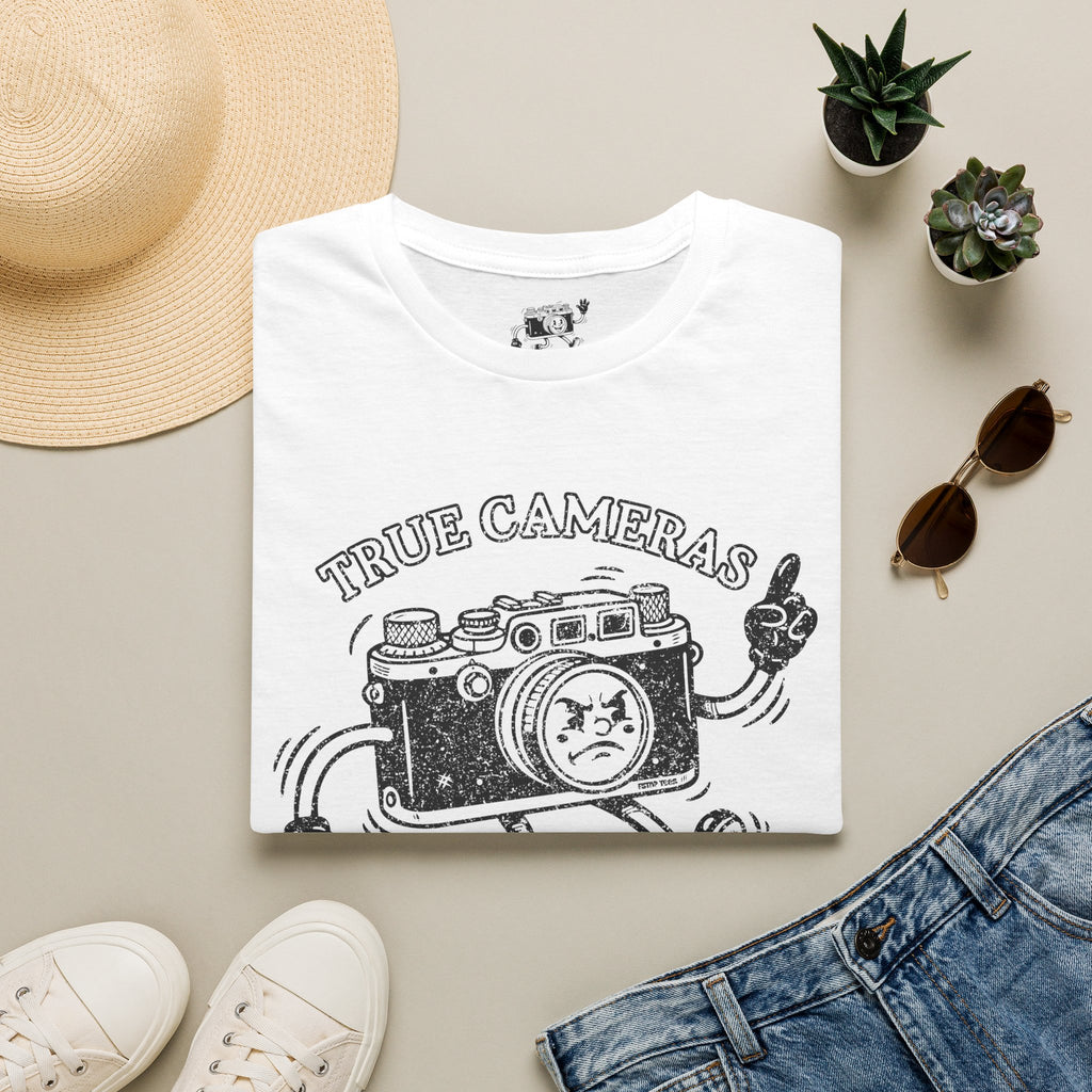 DISTRESSED VERSION ‘True Cameras Don’t Text’ put your phone away with this funny T-Shirt — Photography Lover Tee