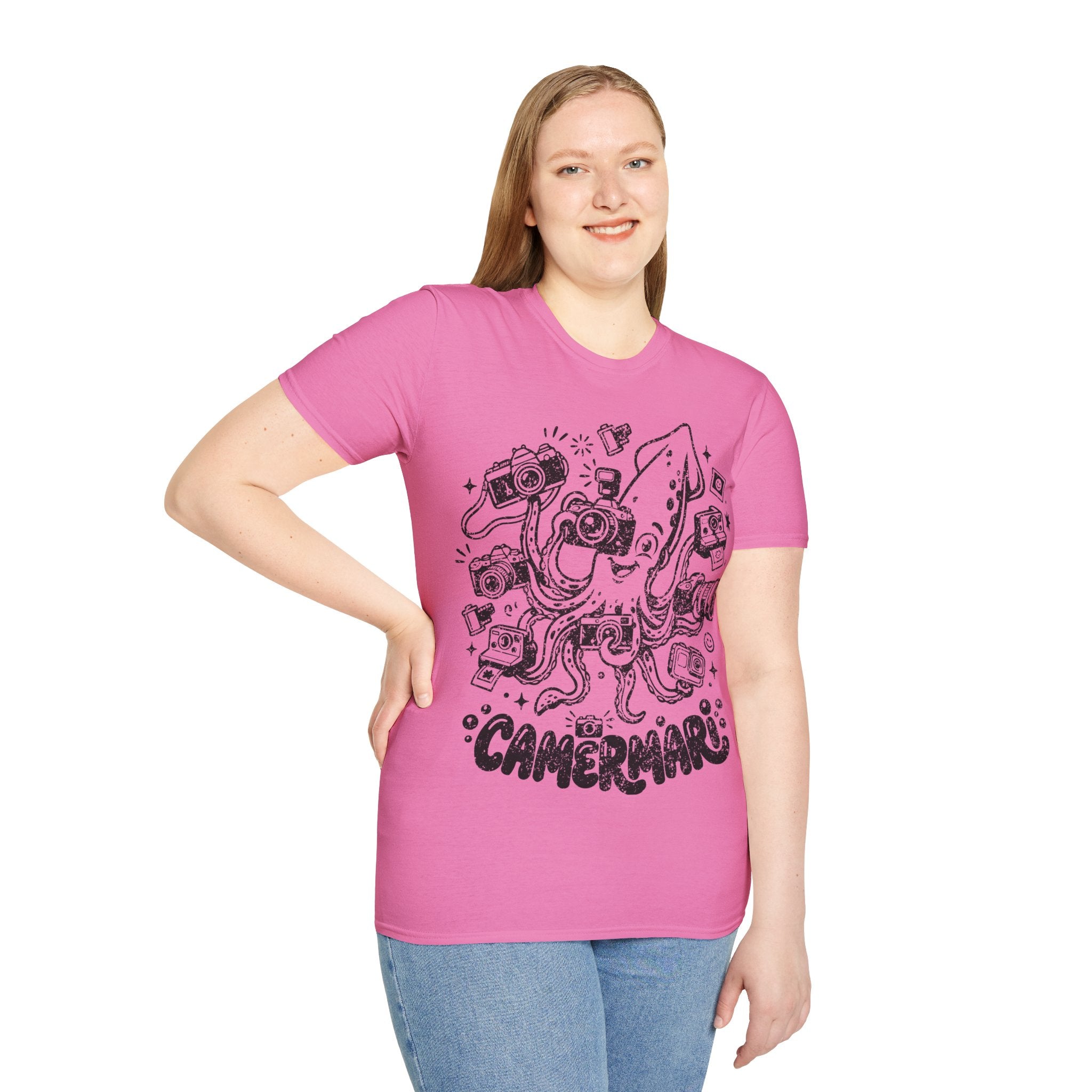 ‘Camerami’ DISTRESSED VERSION Fun Squid Calamari/Cameras T-Shirt — Photography Lover Tee