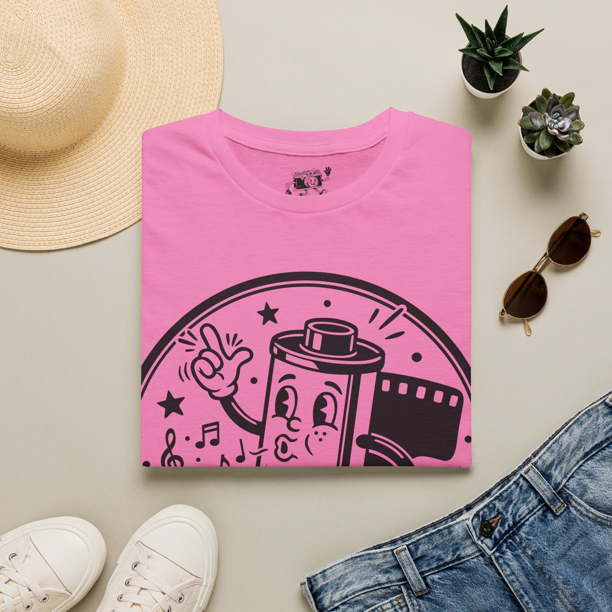 ‘On a Roll’ Funny Camera 35mm FilmT-Shirt — Photography Lover Tee