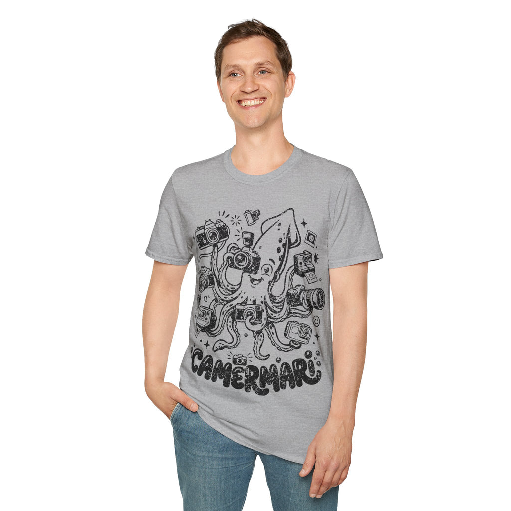 ‘Camerami’ DISTRESSED VERSION Fun Squid Calamari/Cameras T-Shirt — Photography Lover Tee