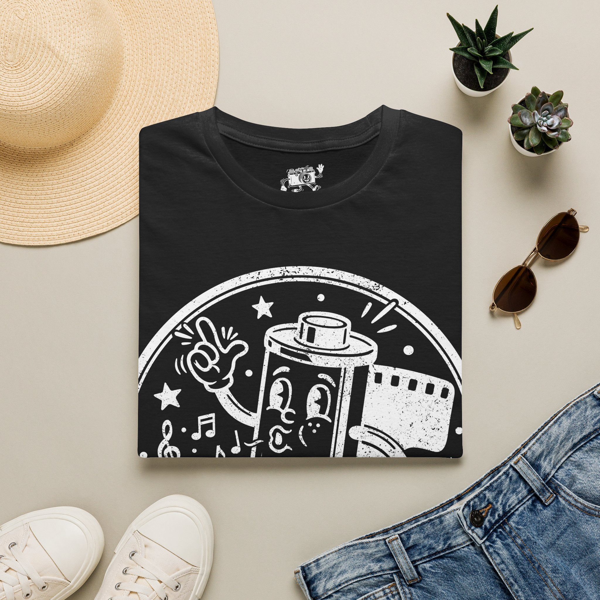 ‘On a Roll’ DISTRESSED VERSION Funny Camera 35mm FilmT-Shirt — Photography Lover Tee
