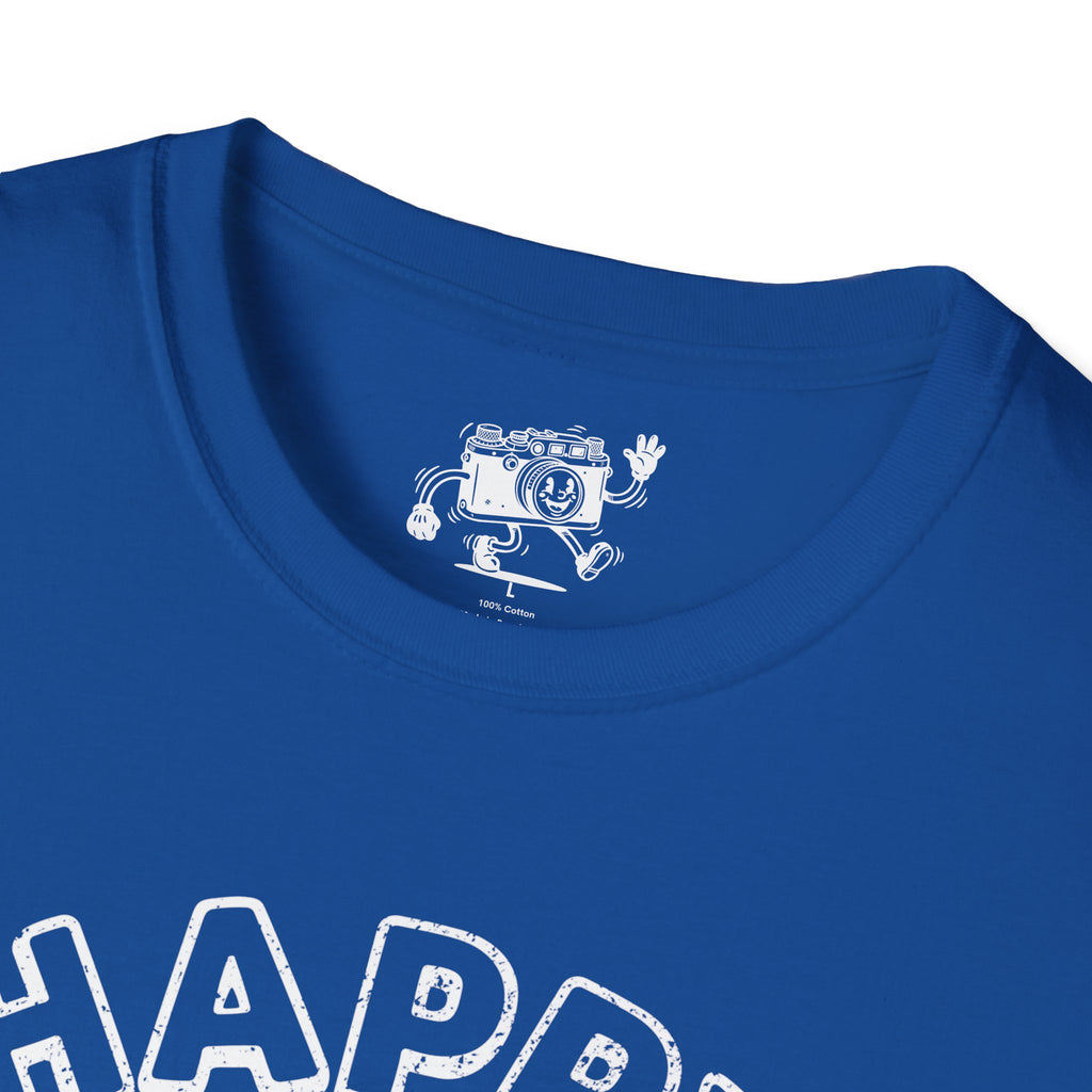 Happy Snapper DISTRESSED VERSION fun 1930’s art style camera graphic T-Shirt — Photography Lover Tee