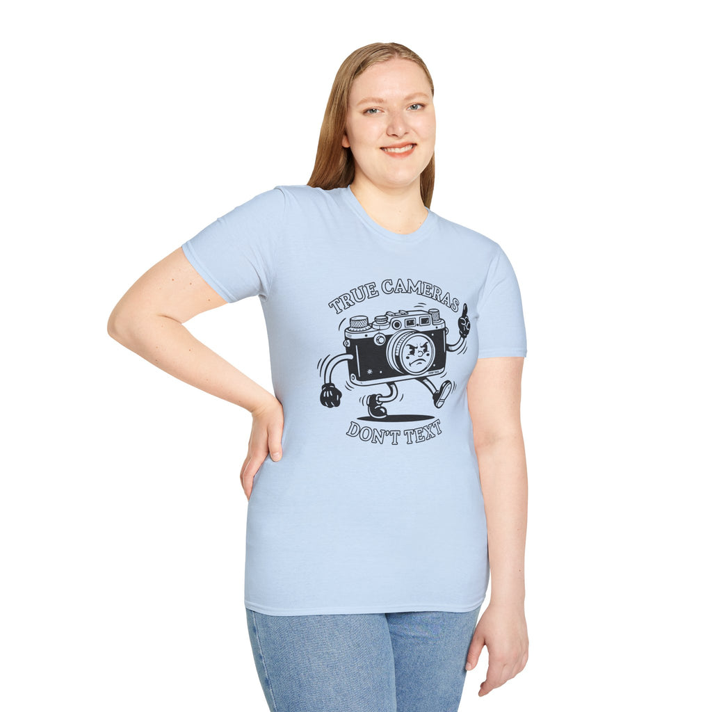 ‘True Cameras Don’t Text’ put your phone away with this funny T-Shirt — Photography Lover Tee