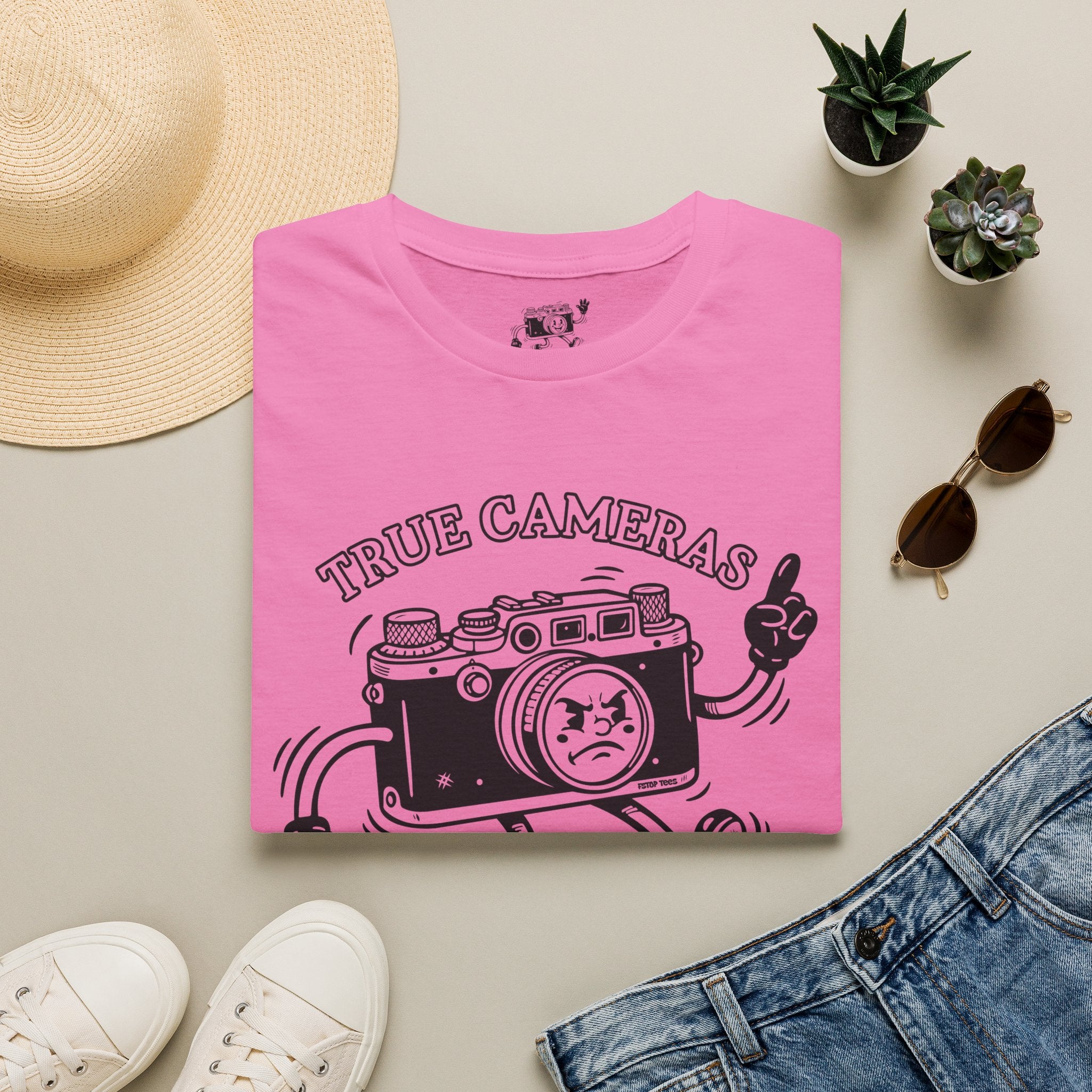 ‘True Cameras Don’t Text’ put your phone away with this funny T-Shirt — Photography Lover Tee