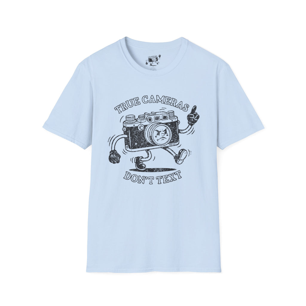 DISTRESSED VERSION ‘True Cameras Don’t Text’ put your phone away with this funny T-Shirt — Photography Lover Tee