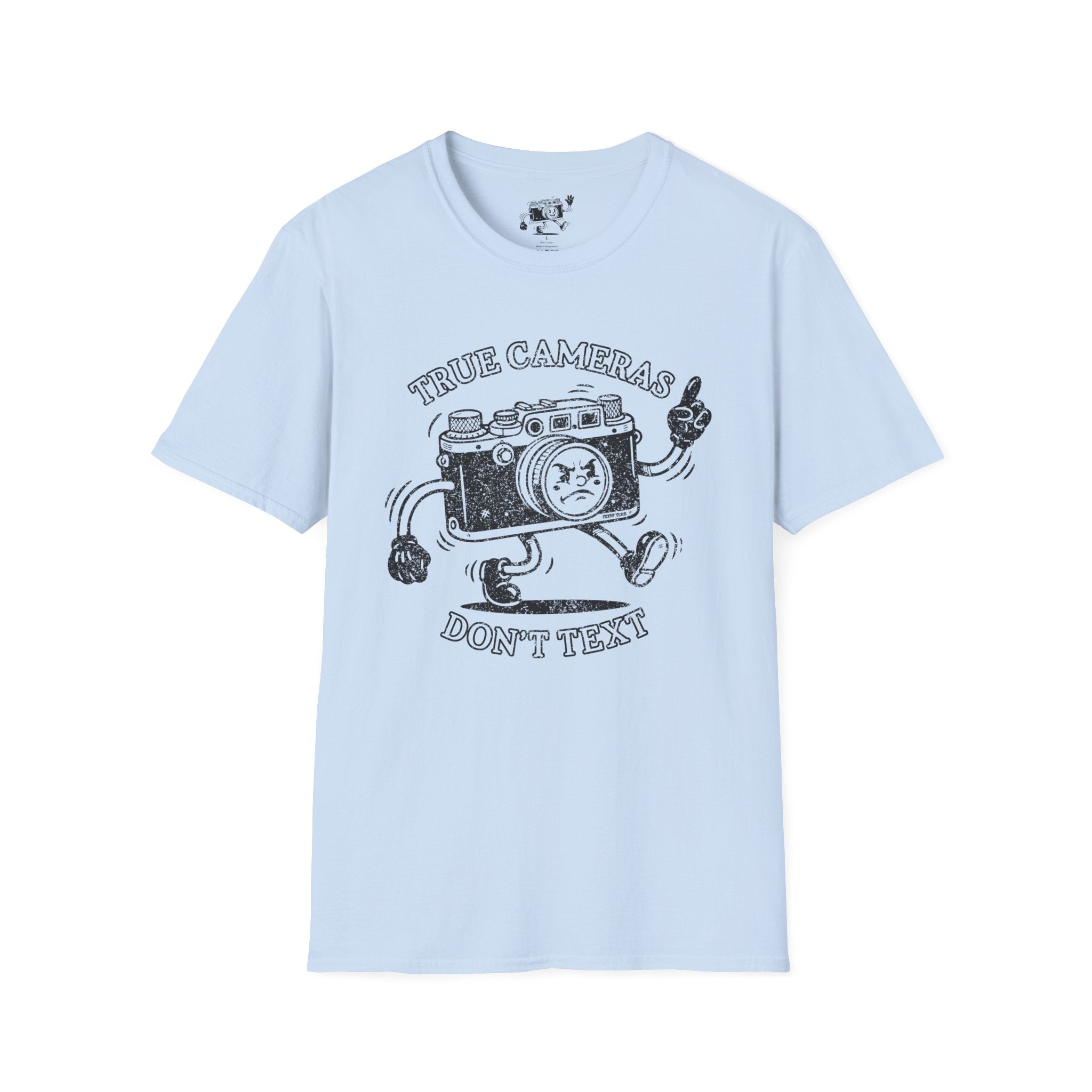 DISTRESSED VERSION ‘True Cameras Don’t Text’ put your phone away with this funny T-Shirt — Photography Lover Tee