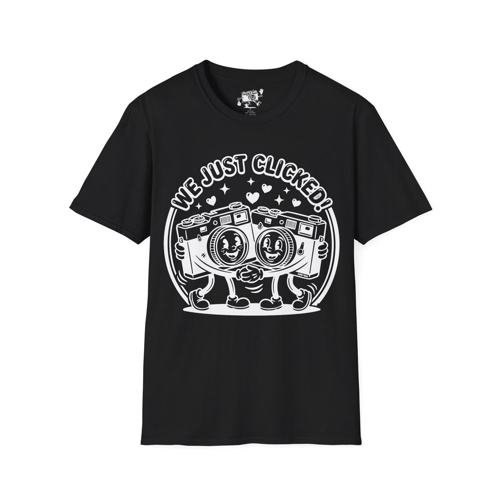 ‘We Just Clicked!’ camera besties forever fun 1930’s art style camera graphic T-Shirt — Photography Lover Tee