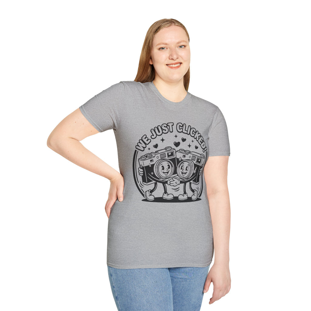 ‘We Just Clicked!’ camera besties forever fun 1930’s art style camera graphic T-Shirt — Photography Lover Tee