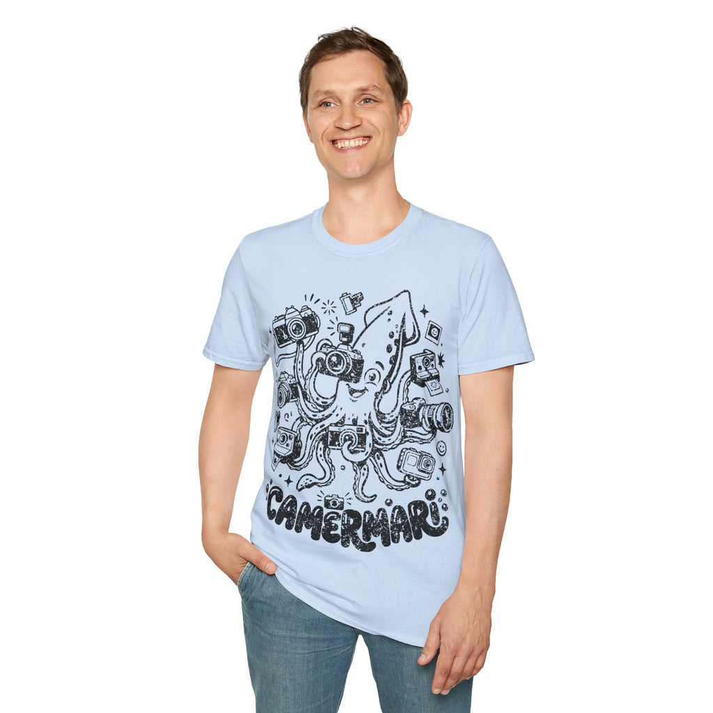 ‘Camerami’ DISTRESSED VERSION Fun Squid Calamari/Cameras T-Shirt — Photography Lover Tee