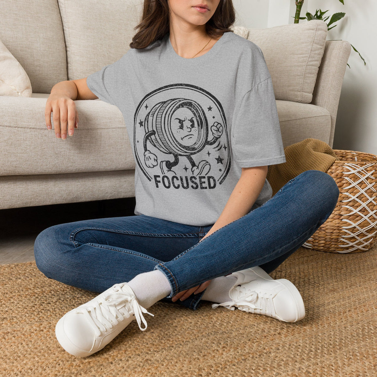 ‘Focused’ DISTRESSED VERSION show your determination with this funny lens T-Shirt — Photography Lover Tee