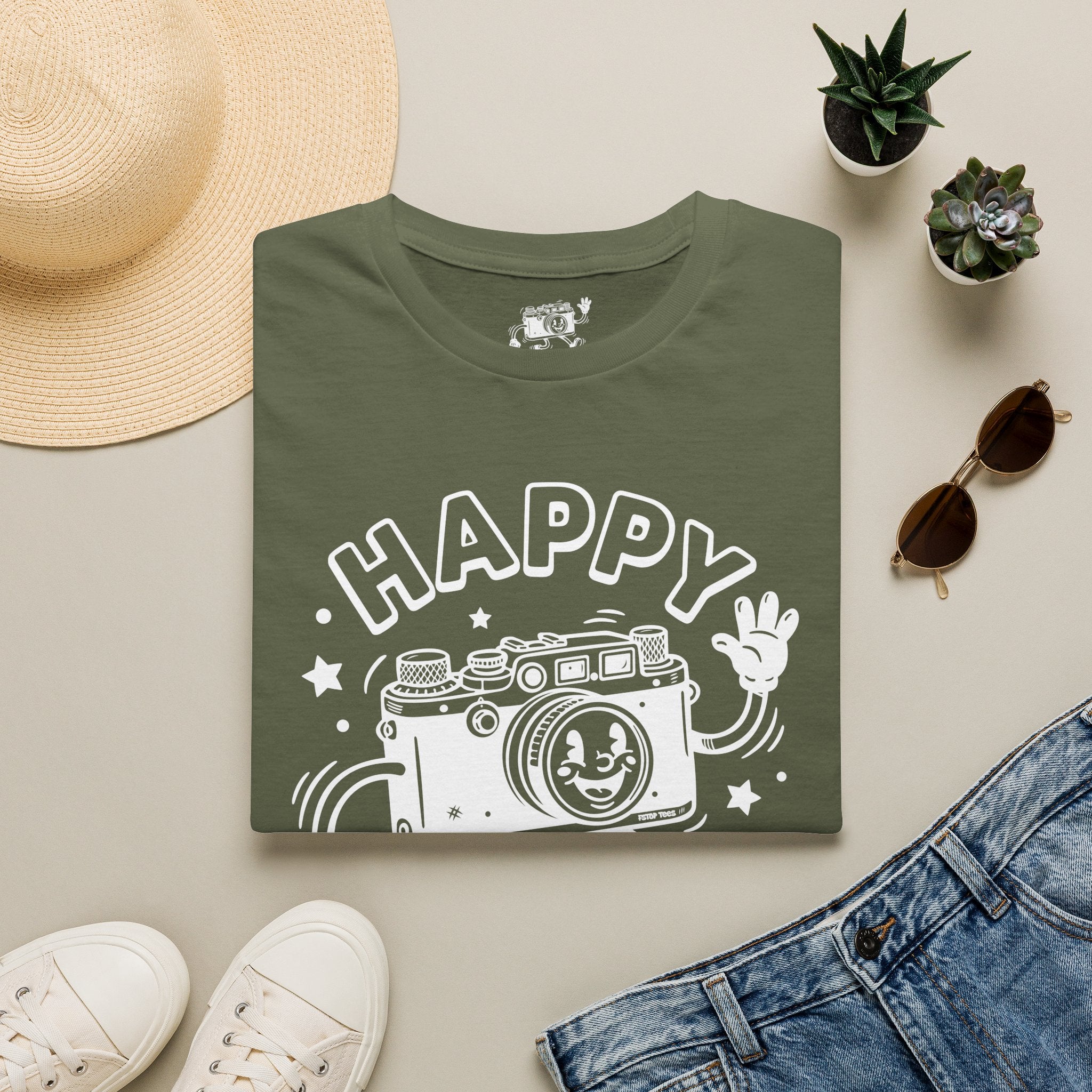 ‘Happy Snapper’ fun 1930’s art style camera graphic T-Shirt — Photography Lover Tee