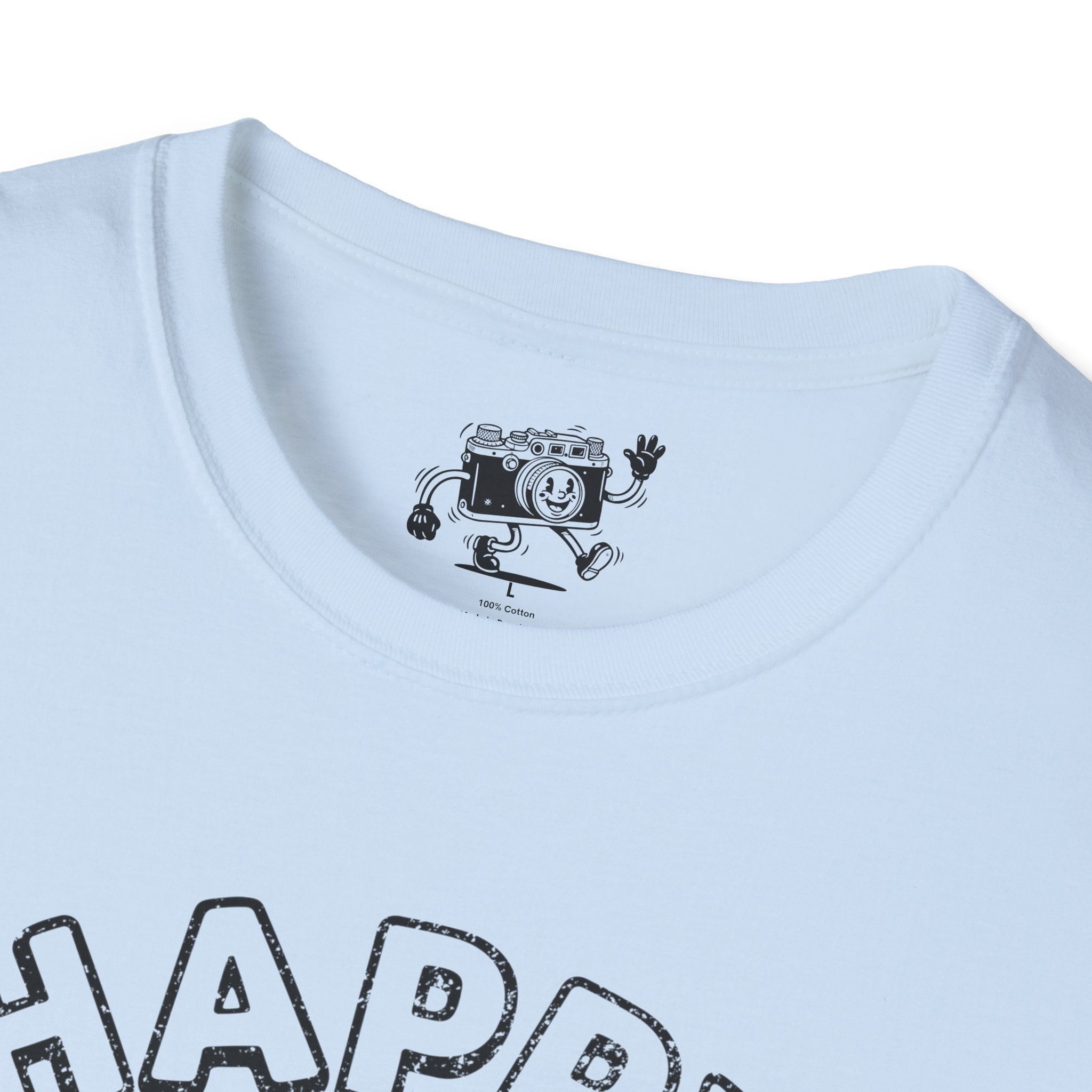 Happy Snapper DISTRESSED VERSION fun 1930’s art style camera graphic T-Shirt — Photography Lover Tee