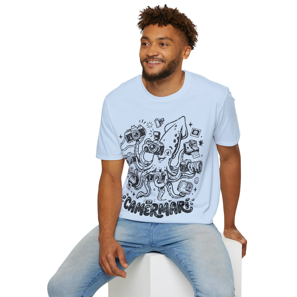 ‘Camerami’ DISTRESSED VERSION Fun Squid Calamari/Cameras T-Shirt — Photography Lover Tee