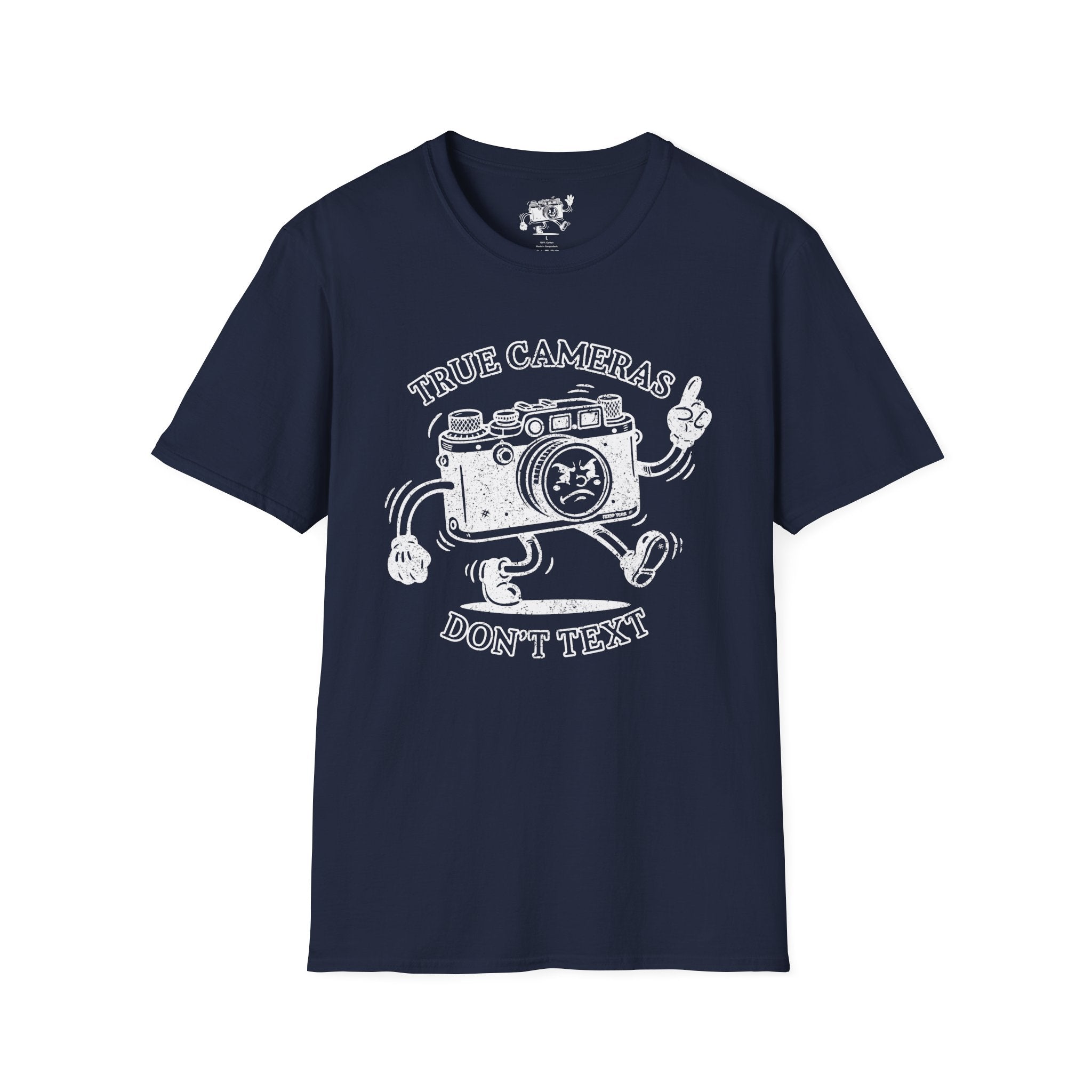 DISTRESSED VERSION ‘True Cameras Don’t Text’ put your phone away with this funny T-Shirt — Photography Lover Tee