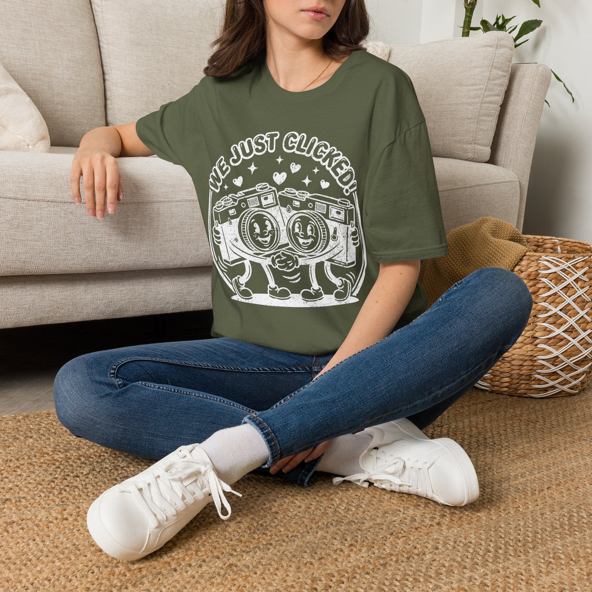 ‘We Just Clicked!’ DISTRESSED VERSION camera besties forever fun 1930’s art style camera graphic T-Shirt — Photography Lover Tee
