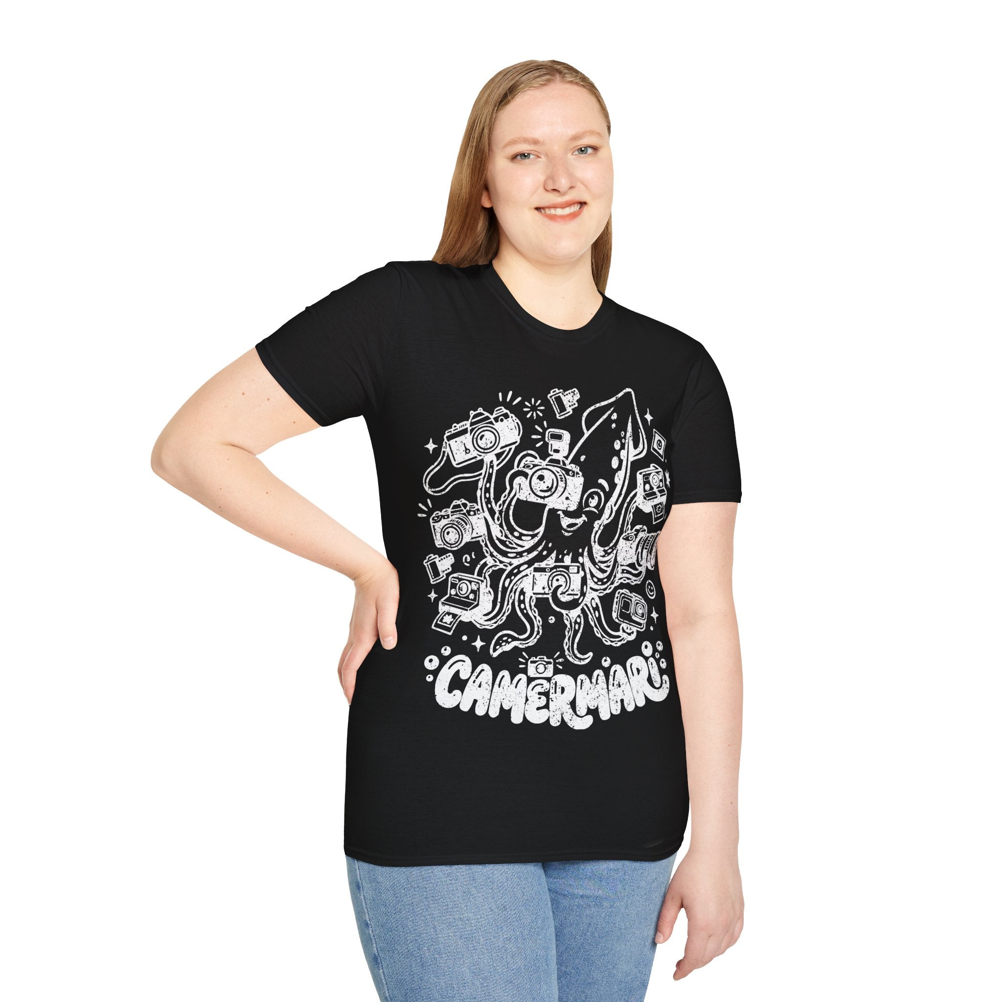 ‘Camerami’ DISTRESSED VERSION Fun Squid Calamari/Cameras T-Shirt — Photography Lover Tee