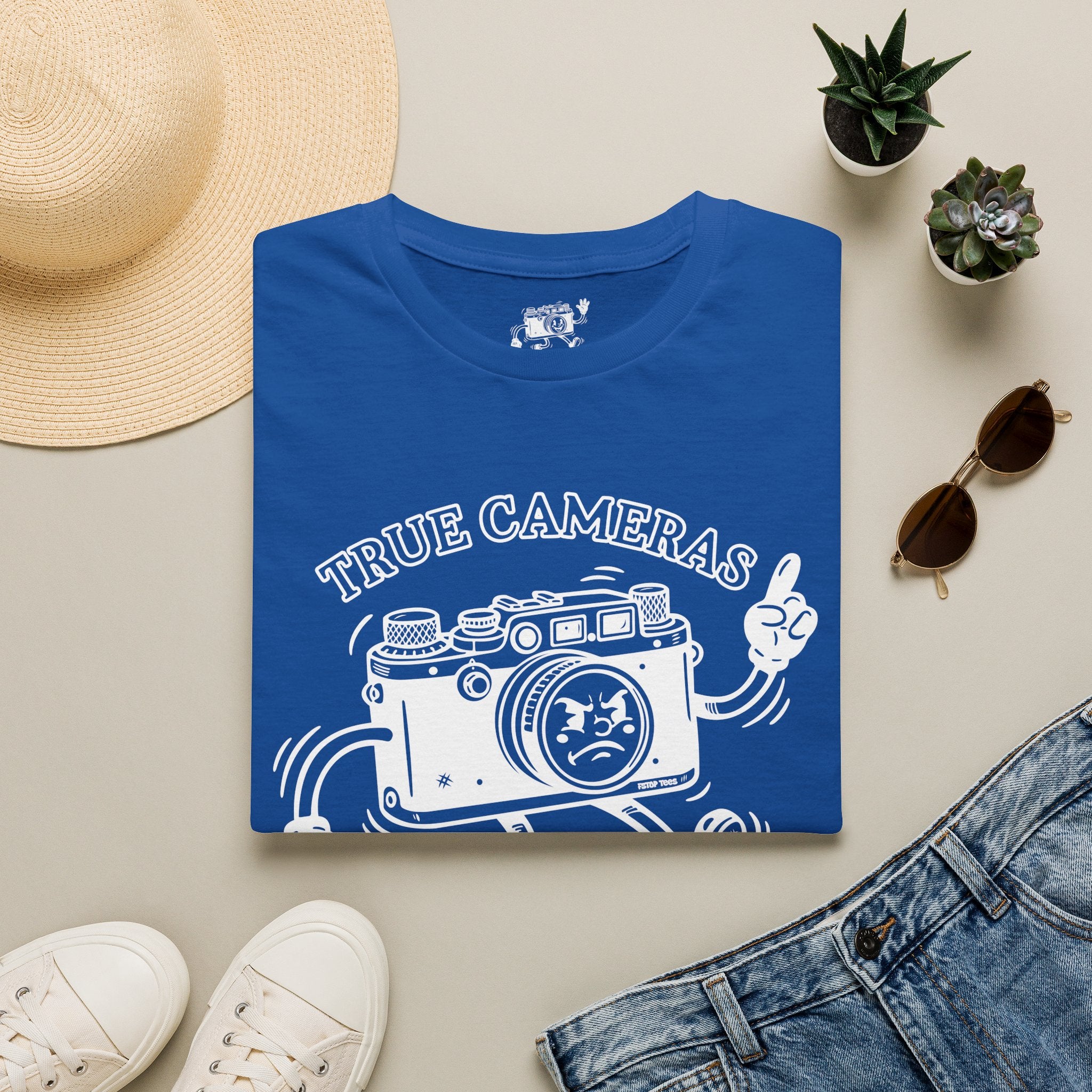 ‘True Cameras Don’t Text’ put your phone away with this funny T-Shirt — Photography Lover Tee