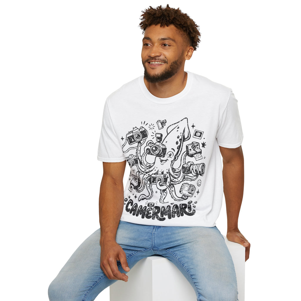 ‘Camerami’ DISTRESSED VERSION Fun Squid Calamari/Cameras T-Shirt — Photography Lover Tee