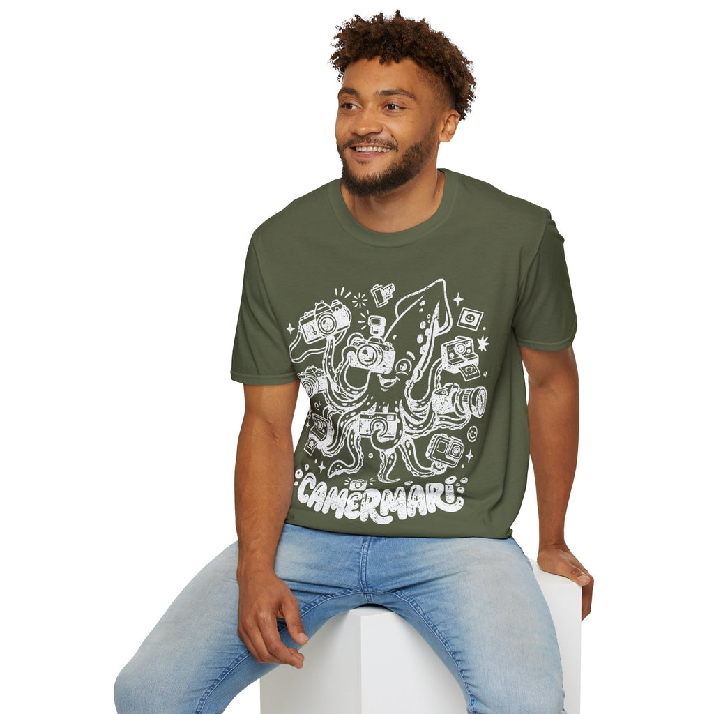‘Camerami’ DISTRESSED VERSION Fun Squid Calamari/Cameras T-Shirt — Photography Lover Tee
