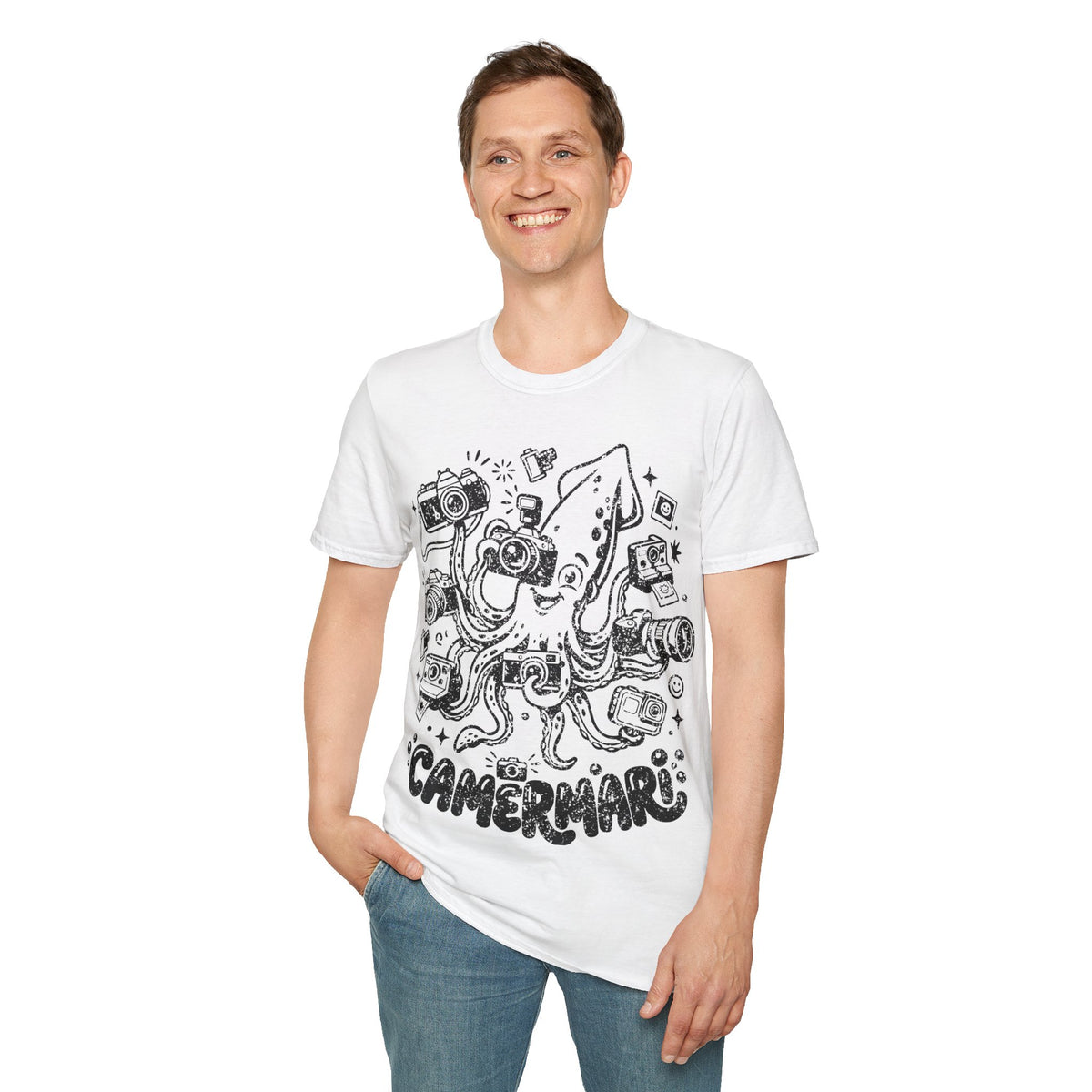 ‘Camerami’ DISTRESSED VERSION Fun Squid Calamari/Cameras T-Shirt — Photography Lover Tee