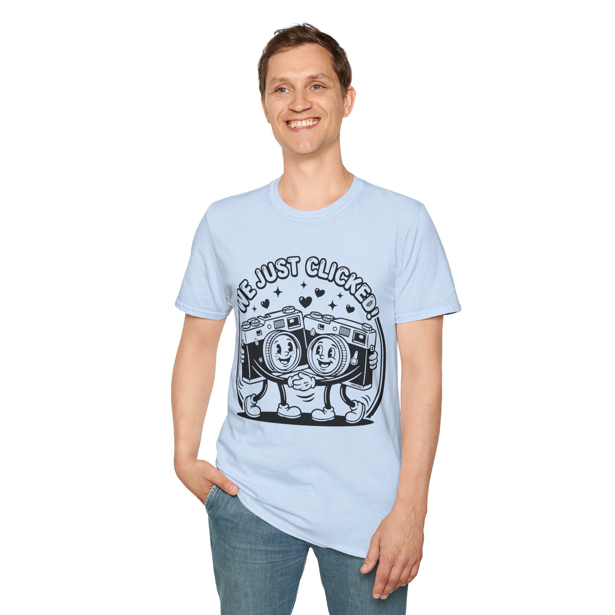 ‘We Just Clicked!’ camera besties forever fun 1930’s art style camera graphic T-Shirt — Photography Lover Tee