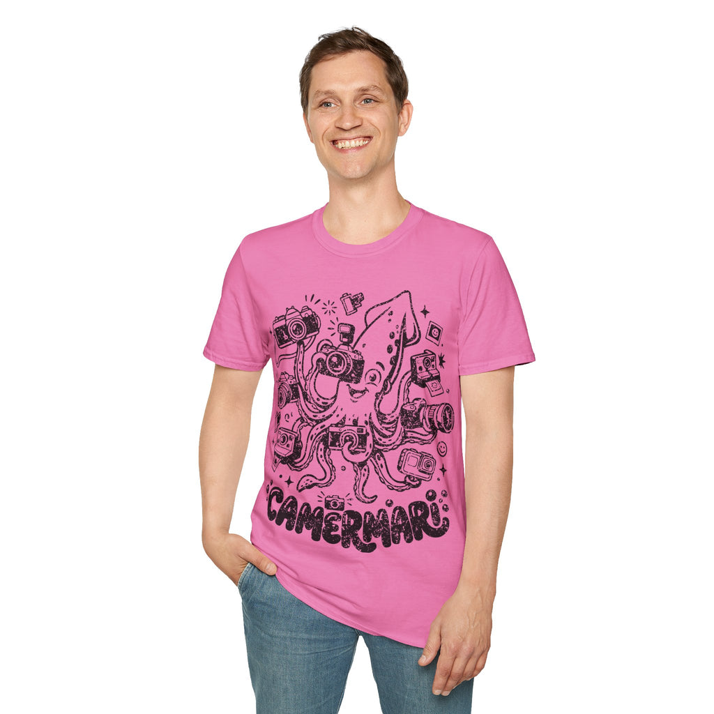 ‘Camerami’ DISTRESSED VERSION Fun Squid Calamari/Cameras T-Shirt — Photography Lover Tee