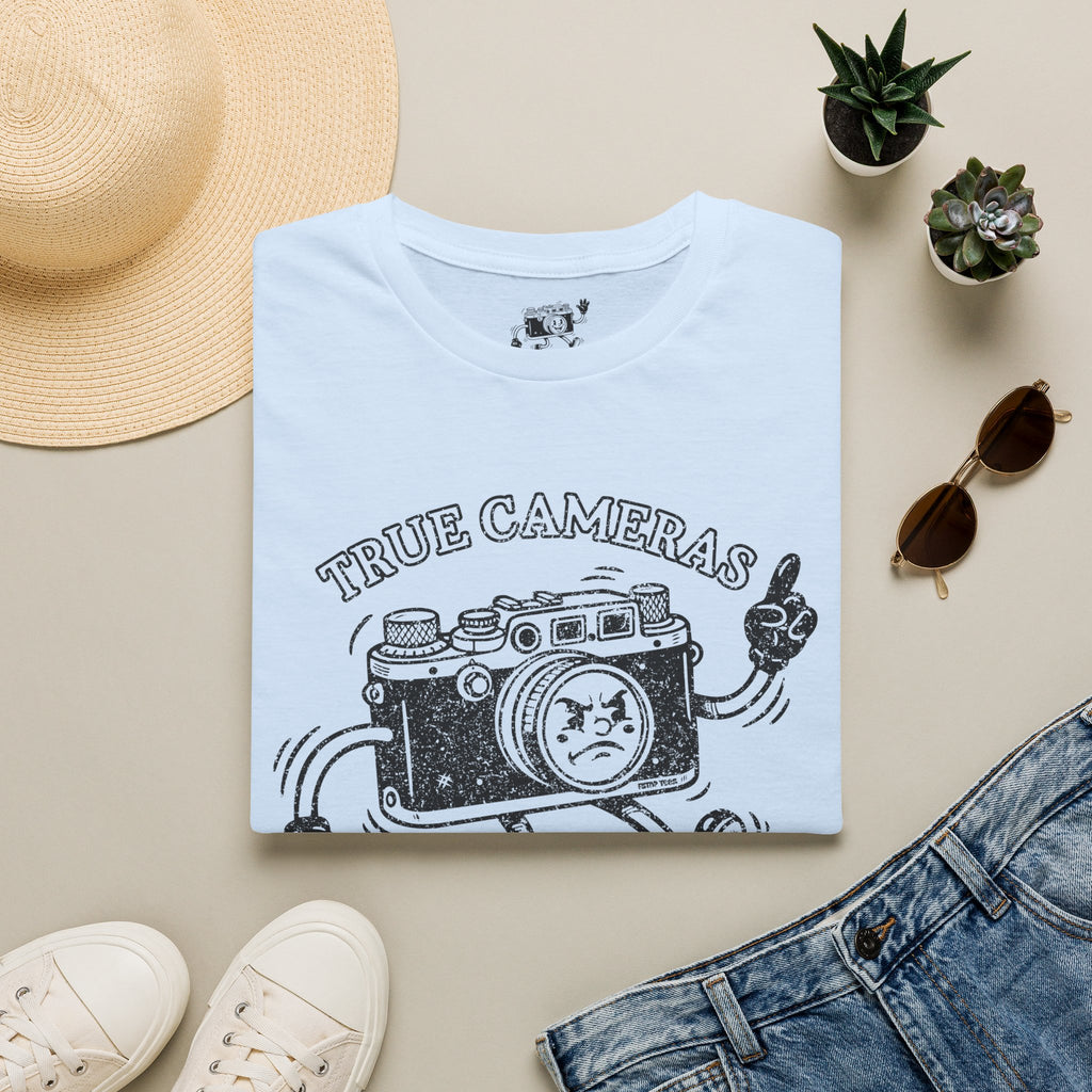 DISTRESSED VERSION ‘True Cameras Don’t Text’ put your phone away with this funny T-Shirt — Photography Lover Tee